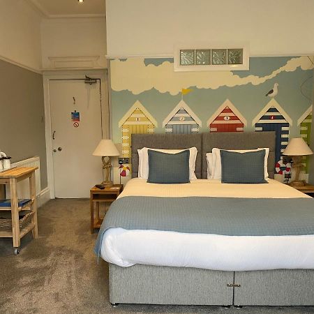 Beachside Guest House Llandudno Buitenkant foto