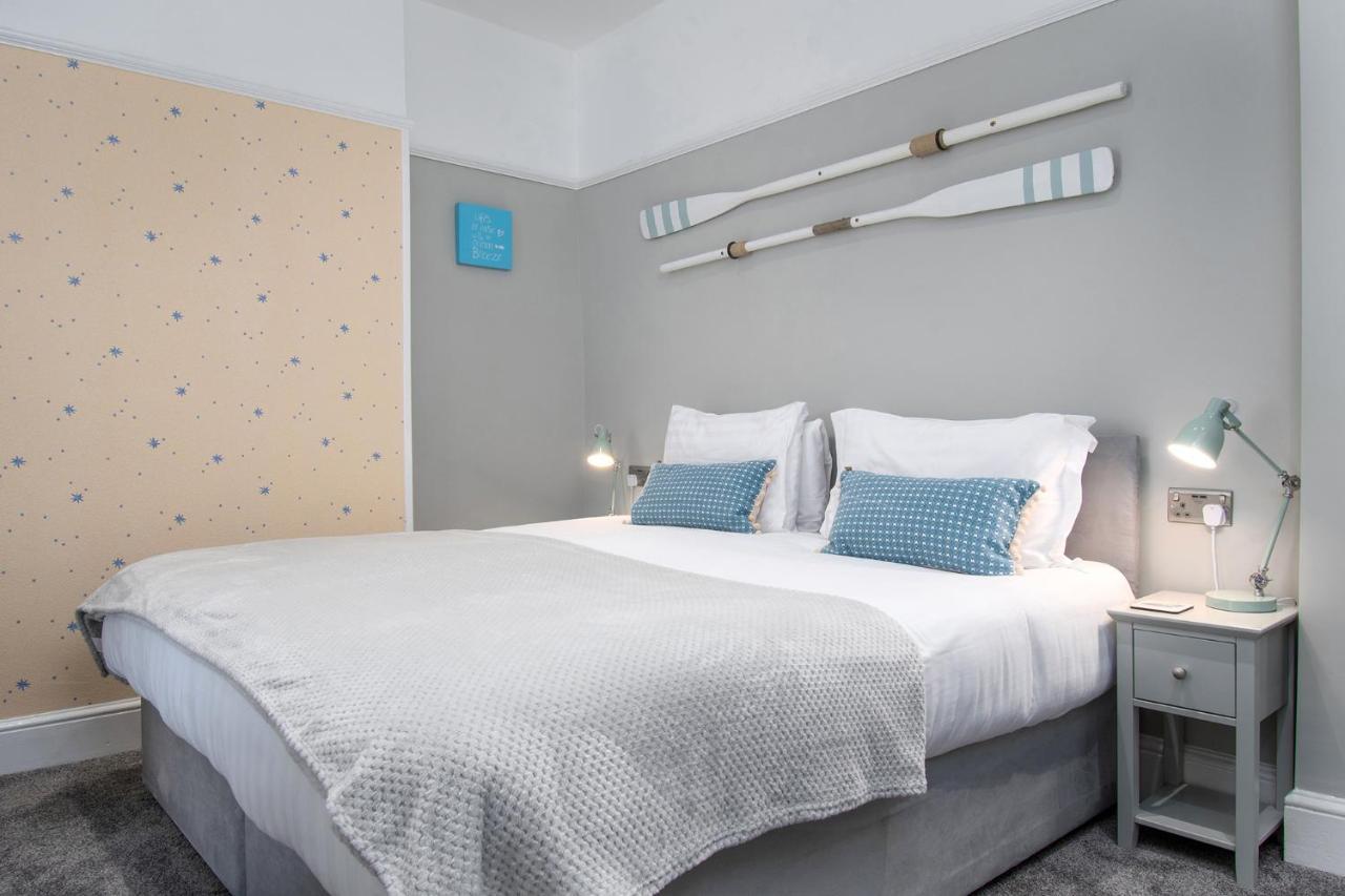Beachside Guest House Llandudno Buitenkant foto